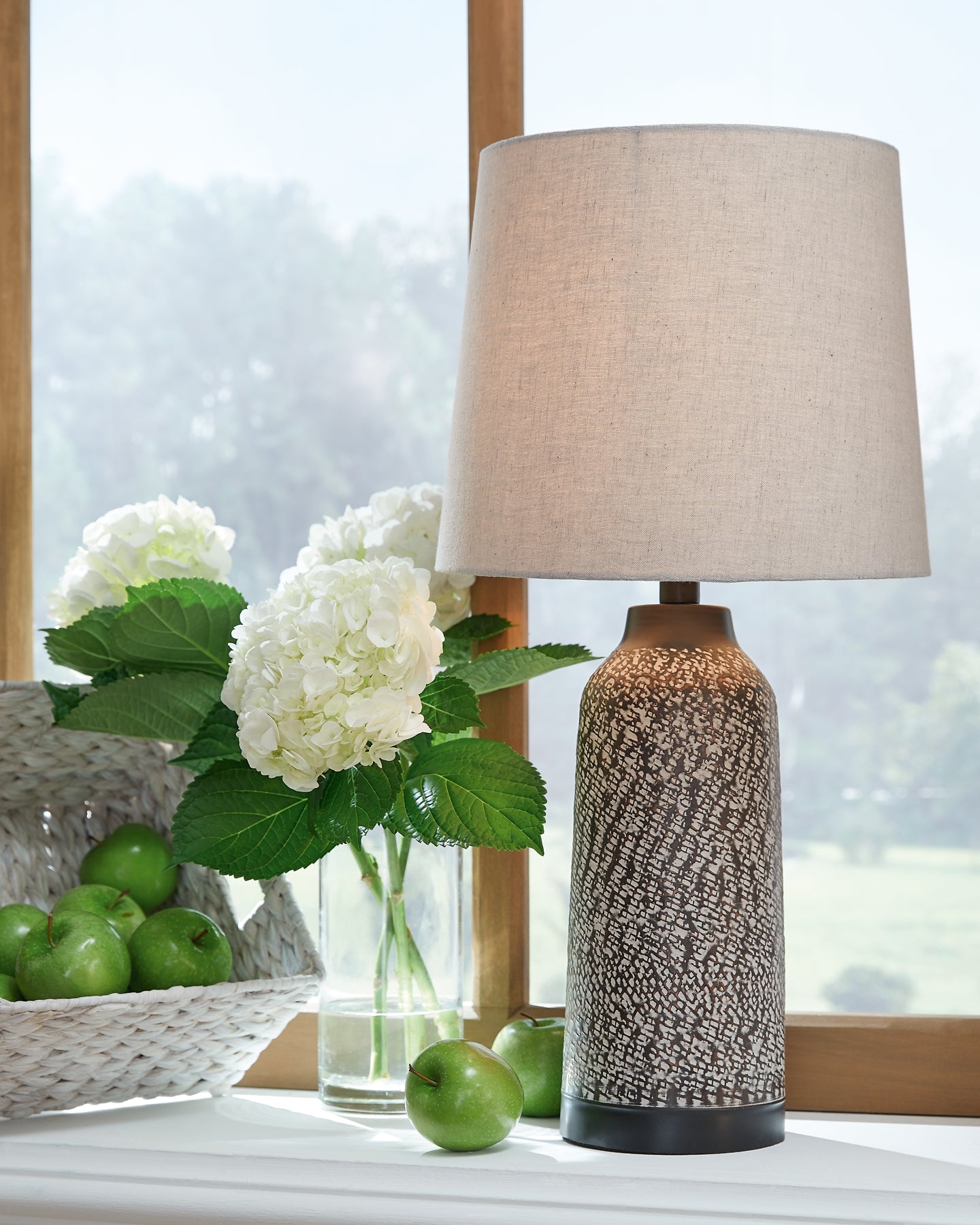 Lanson Metal Table Lamp (2/CN)