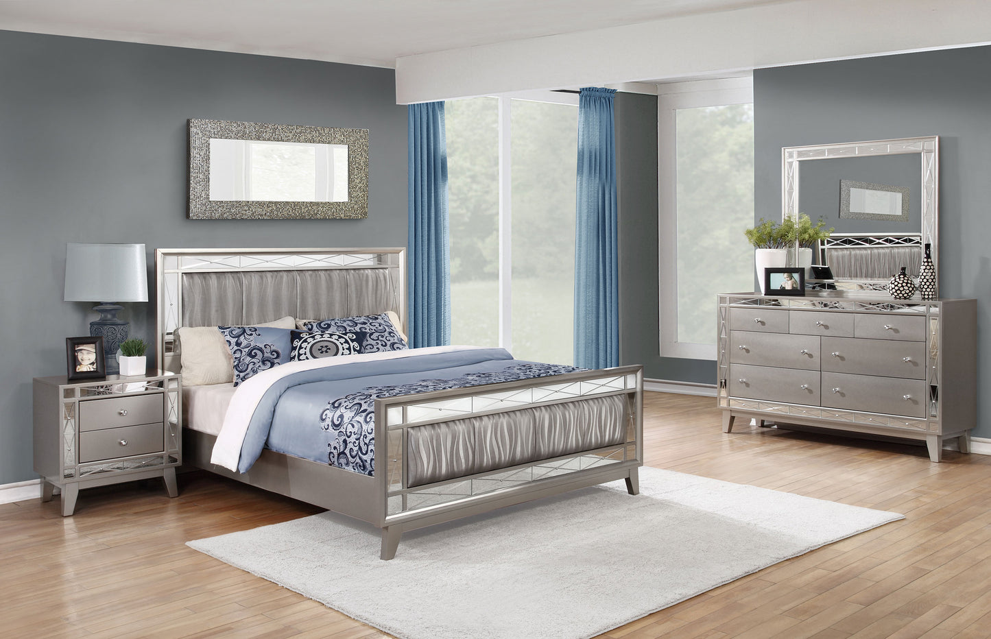 Leighton 4-piece Eastern King Bedroom Set Metallic Mercury