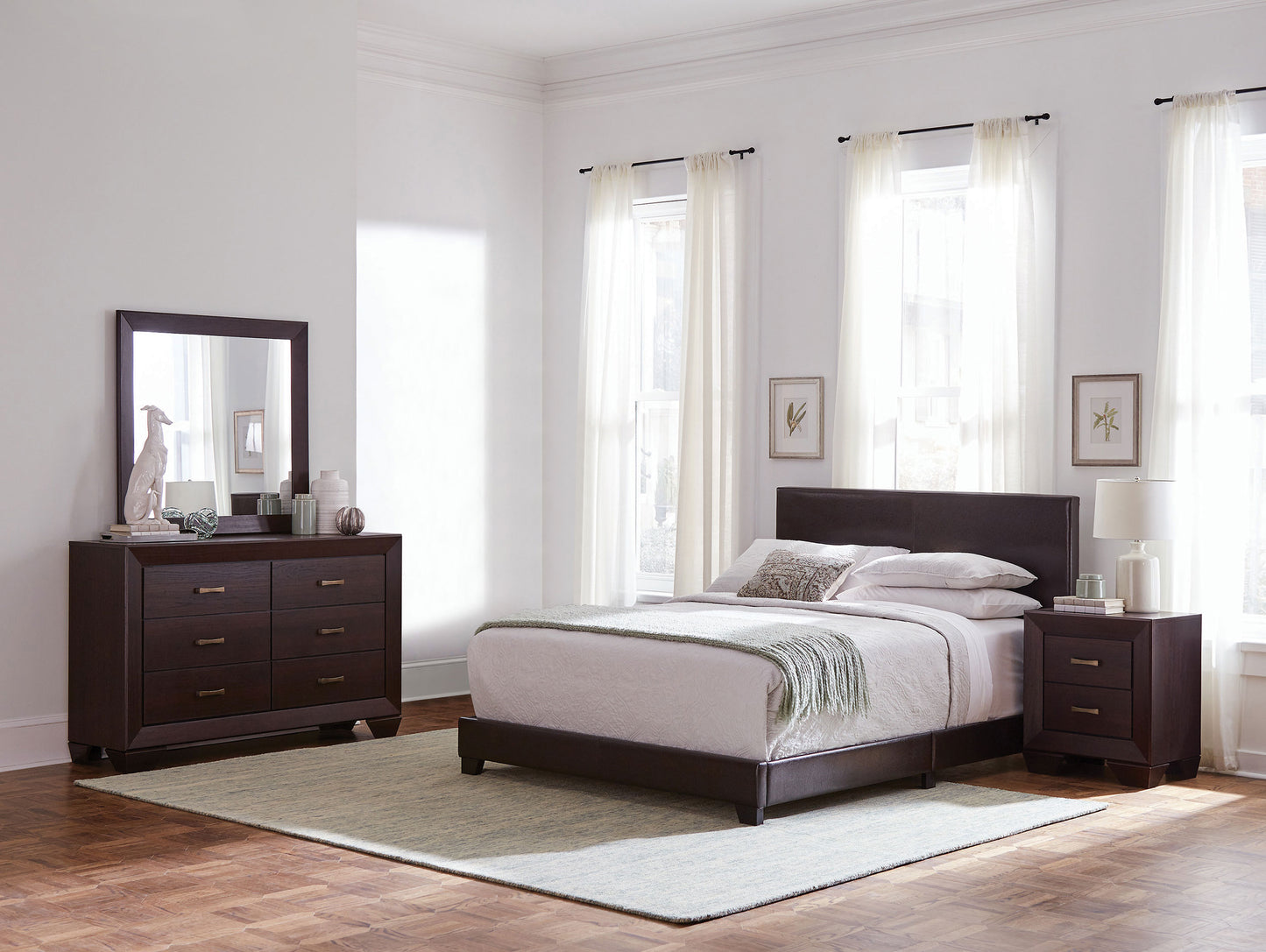 Dorian 4-piece Eastern King Bedroom Set Dark Cocoa