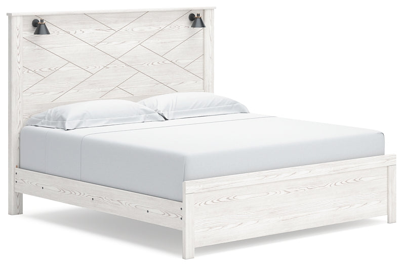 Gerridan King Panel Bed with Dresser and 2 Nightstands