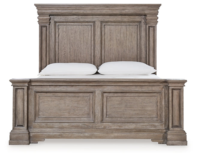 Blairhurst Queen Panel Bed with Dresser and Nightstand