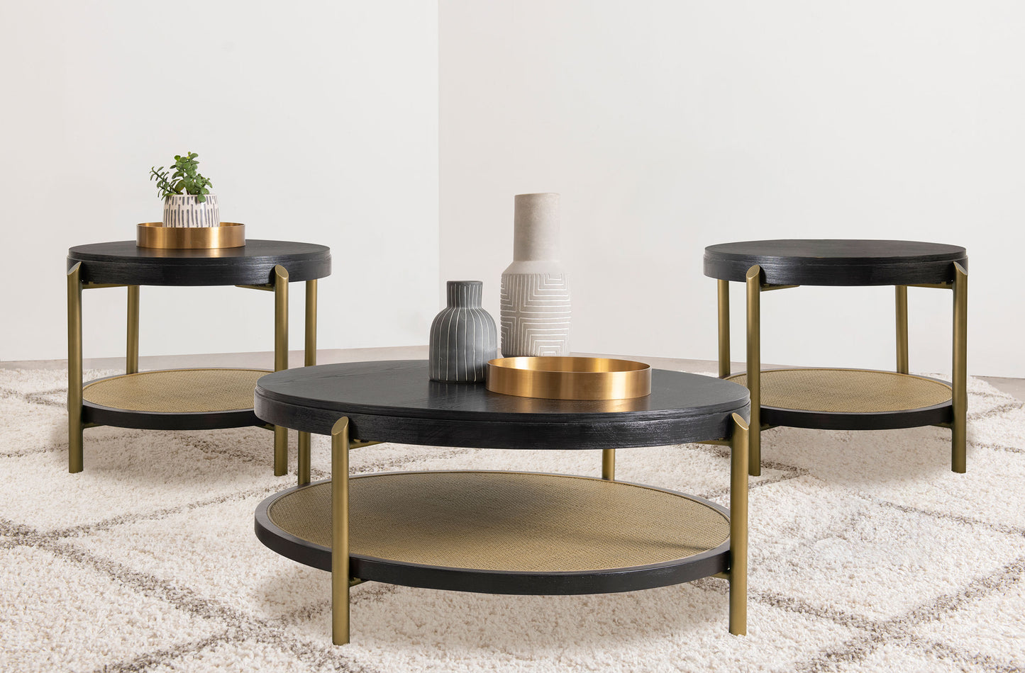 Arini 3-piece Round Coffee and End Table Set Black